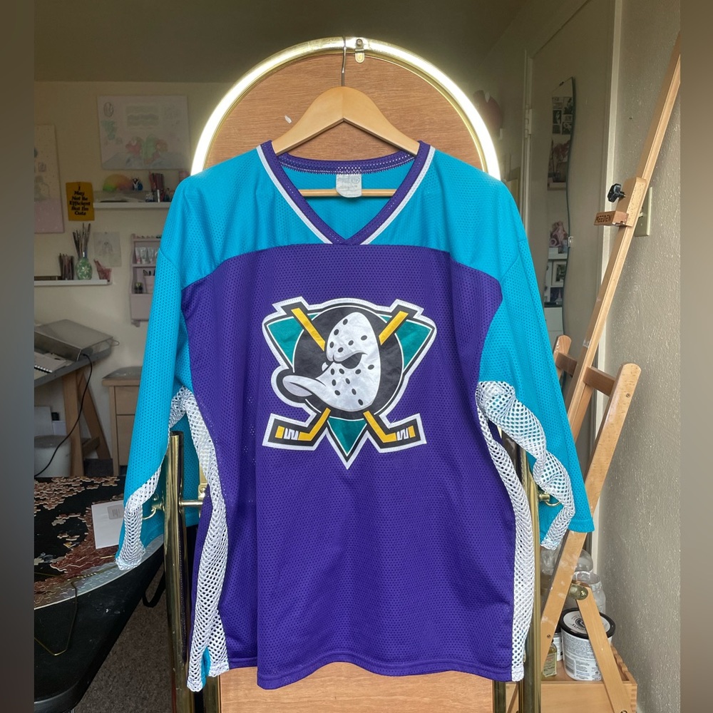 **SOLD** Anaheim Mighty Ducks 90s Jersey